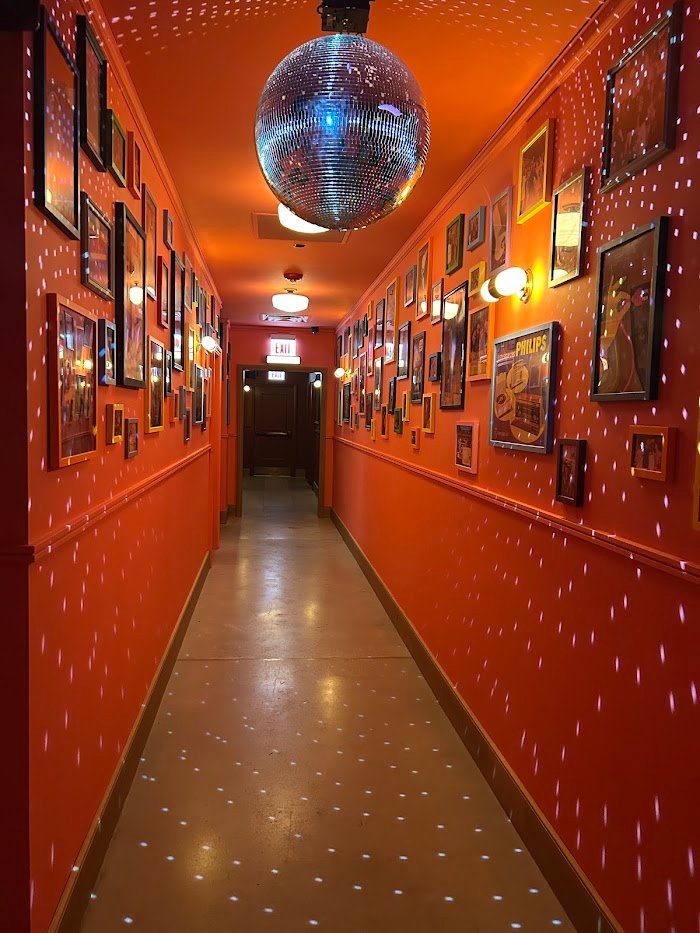 Electric Shuffle Chicago Review: Cocktails, Games & Vibes