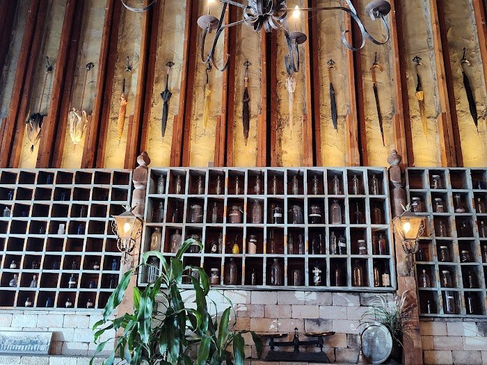 Melrose Umbrella Co. Review: Los Angeles' Charming Cocktail Bar & Hidden Gem