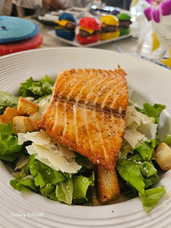 Sugar Factory - Jacksonville Review: Where Sweet Drinks Meet Bold Flavors