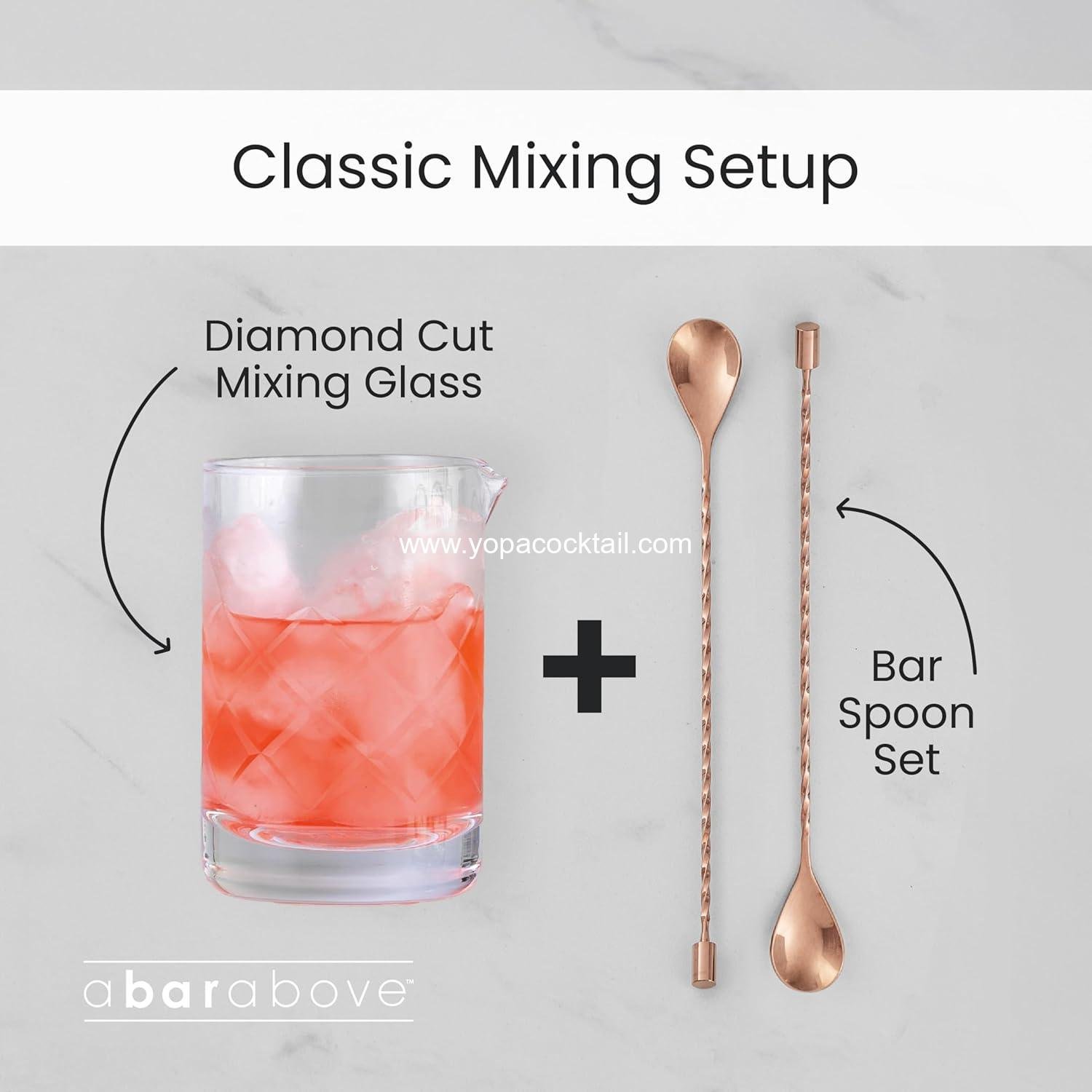 Wholesale Classic Style Cocktail Mixing Glass, 18 Oz Crystal Stirring Pitcher with Thick Weighted Base for Stable Stirring, Ideal for Craft Cocktails, Manufacturer