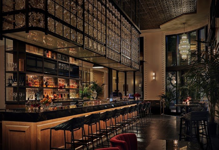 Fifth & Rose Review — San Diego's Cozy Cocktail Bar Gem