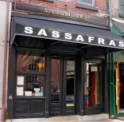 Sassafras Philadelphia Cocktail Bar Review — Cozy, Creative Cocktails