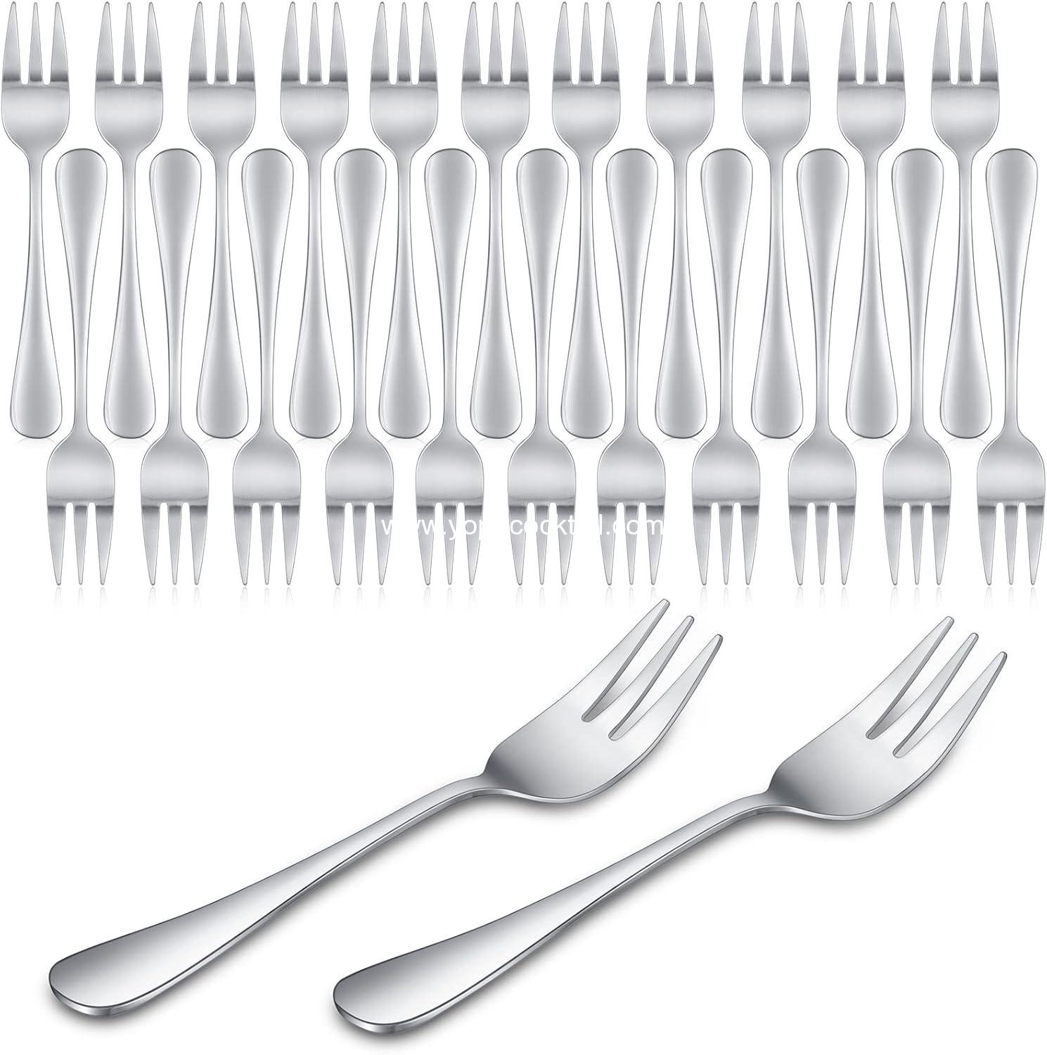 Wholesale 24 Pcs Oyster Forks Portable Stainless Steel 3 Prong Appetizer Seafood Forks 5.5 Inch for Tasting Crab Escargot Party Travel Cocktail Salad Dessert Tableware Supplier