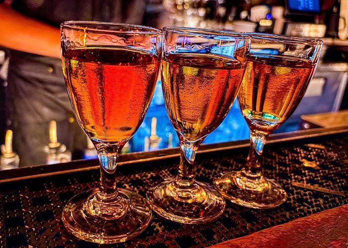 Williams & Graham Review — Denver’s Must-Visit Cocktail Bar