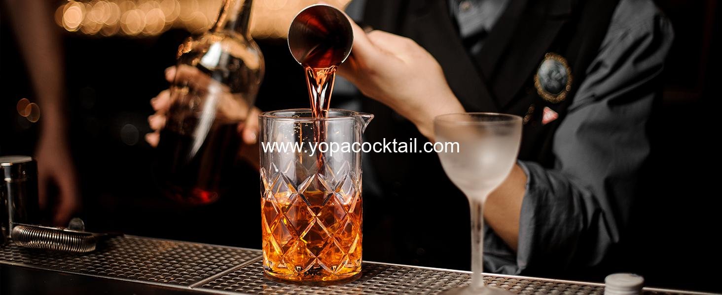 Wholesale 24oz Crystal Cocktail Mixing Glass | Bartender Stirring Beaker | Old Fashioned Drinks Pitcher | Professional Whiskey Barware Supplier