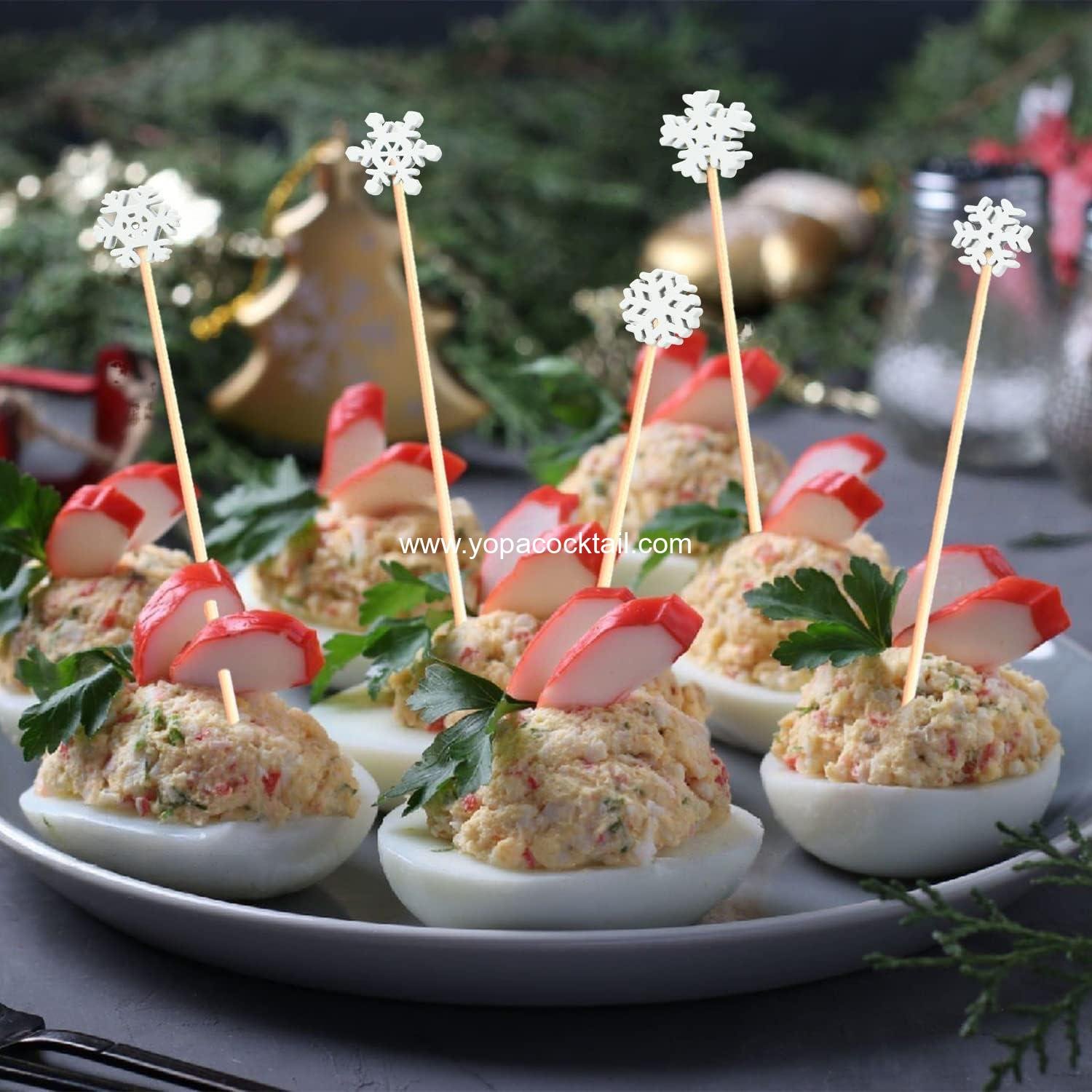 Wholesale 4.9 Inch Snowflake Cocktail Picks 100-Piece Food Skewers for Appetizers Charcuterie Winter Party Decorations Christmas Accessories manufacturer