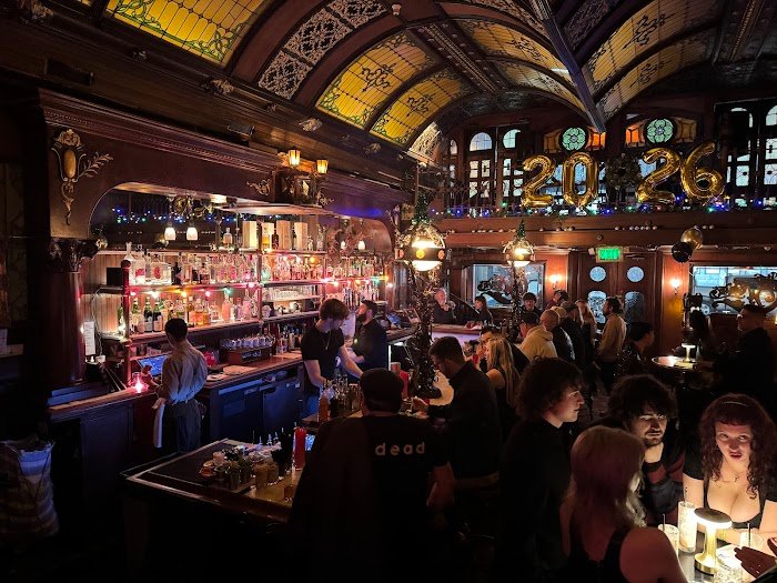 What Secrets Lie Behind The Wolves Cocktail Bar in California? Insider Review