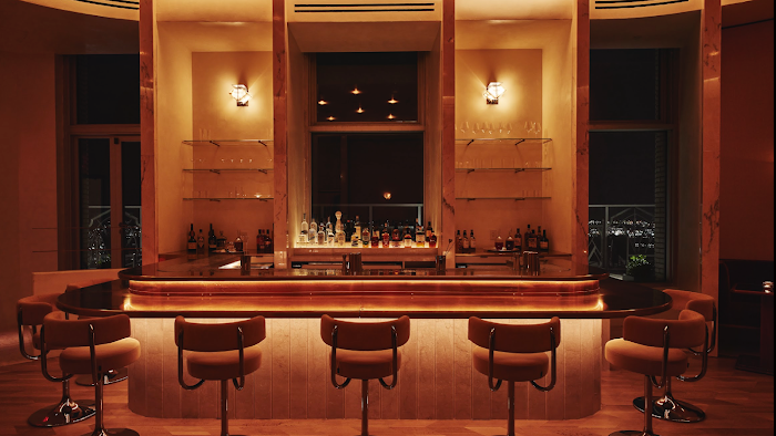 Overstory Review: New York's Ultimate Cocktail Bar Elevated to New Heights?