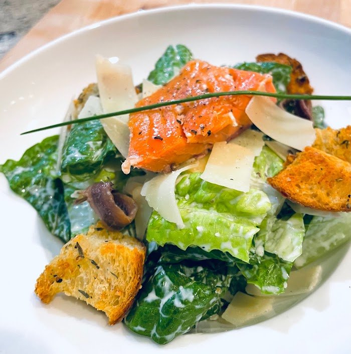 The Raven Seattle Cocktail Bar Review: Secrets Every Mixology Fan Needs Before Visiting