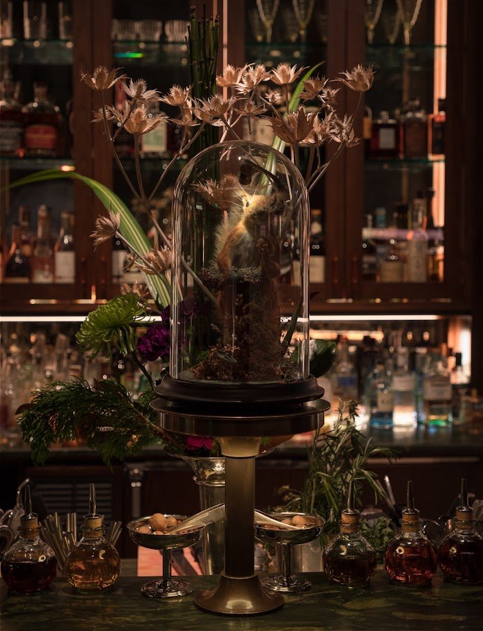 Deep Dive Seattle Cocktail Bar Review: A Hidden Treasure for Enthusiasts